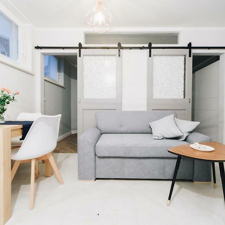 M6 Main Square Stylish One Bedroom Krasków Exterior foto